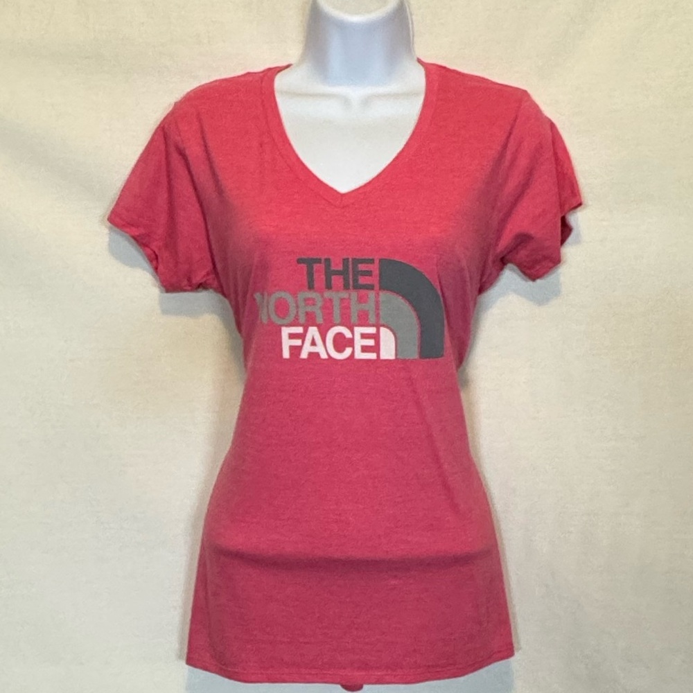 F-82 The North Face Slim Fit Pink Short Sleeve Pullover Tee Shirt Size M